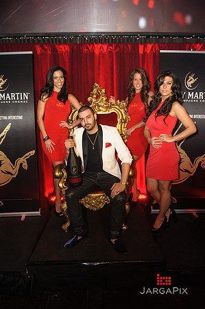 Robin_Thicke_Birthday_Remy_Martin__SoHo_Exp_2013-079