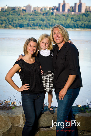 Discacio_Family_Ross_Dock_2011-218-2