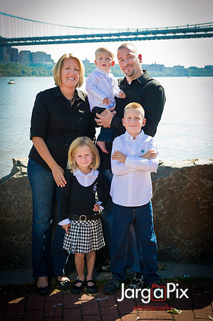 Discacio_Family_Ross_Dock_2011-001-2