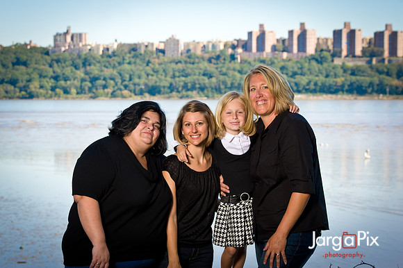 Discacio_Family_Ross_Dock_2011-223-2