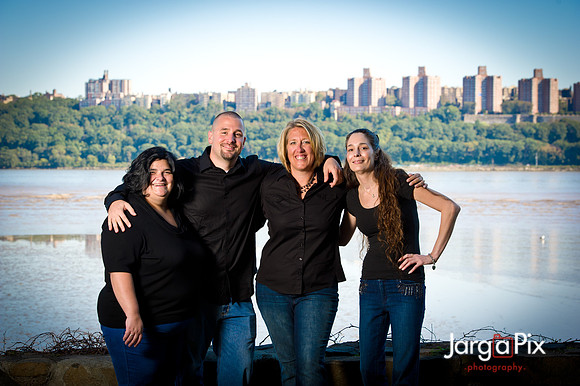 Discacio_Family_Ross_Dock_2011-191-2