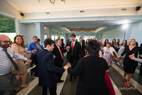 Sydney_Matthew_BnaiMitzvah_Preview-110