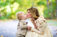 Kainatsky_Family_Session_Fall22_Preview-03