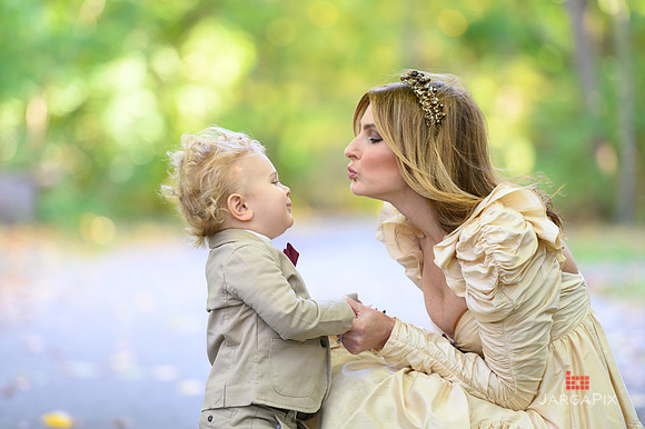 Kainatsky_Family_Session_Fall_2022_Preview-050