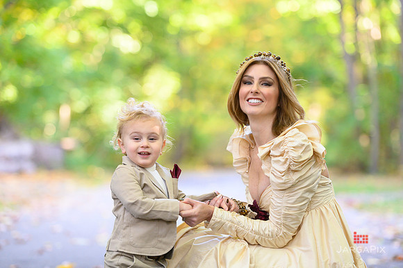 Kainatsky_Family_Session_Fall_2022_Preview-040