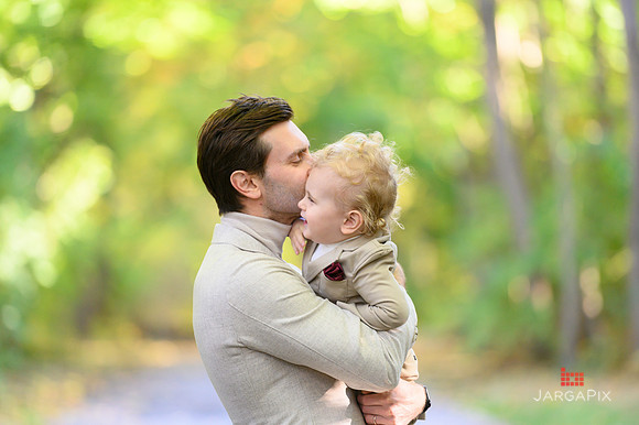 Kainatsky_Family_Session_Fall_2022_Preview-034