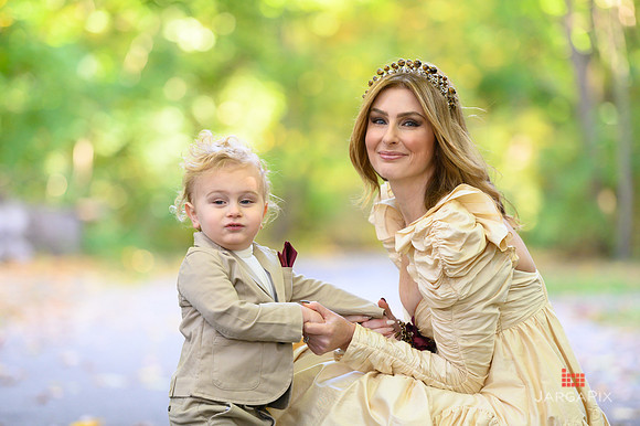 Kainatsky_Family_Session_Fall_2022_Preview-042