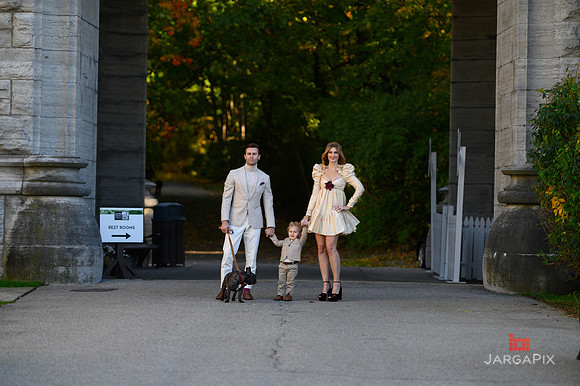Kainatsky_Family_Session_Fall_2022_Preview-006
