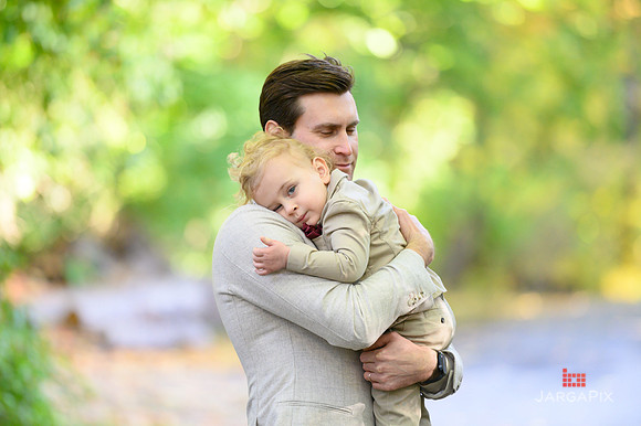 Kainatsky_Family_Session_Fall_2022_Preview-030