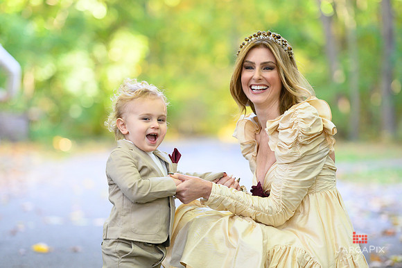 Kainatsky_Family_Session_Fall_2022_Preview-061