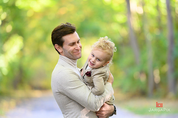 Kainatsky_Family_Session_Fall_2022_Preview-033