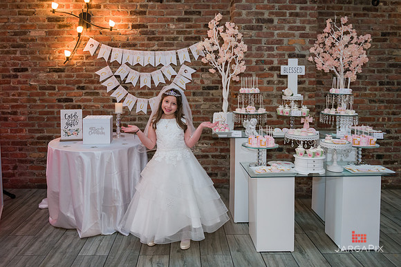 Isabella_Communion_Slideshow-03