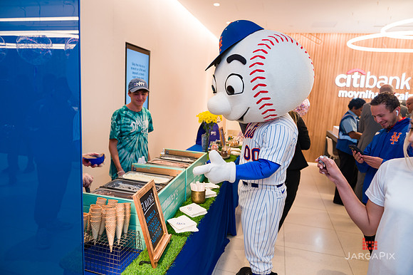 Soho_Citi_Moynihan_Train_Hall_Grand_Opening-053