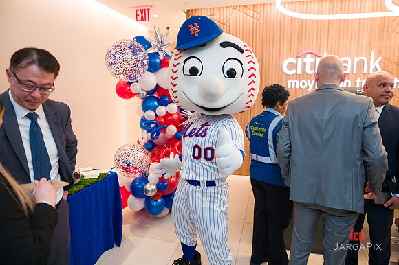 Soho_Citi_Moynihan_Train_Hall_Grand_Opening-051