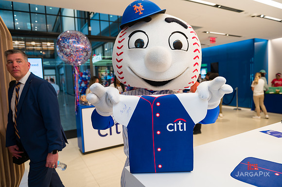 Soho_Citi_Moynihan_Train_Hall_Grand_Opening-176