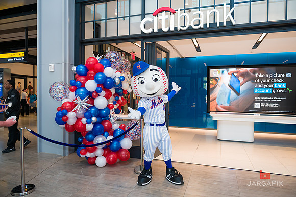 Soho_Citi_Moynihan_Train_Hall_Grand_Opening-183