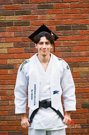 Gabriel_WPC_Grad_Session-086