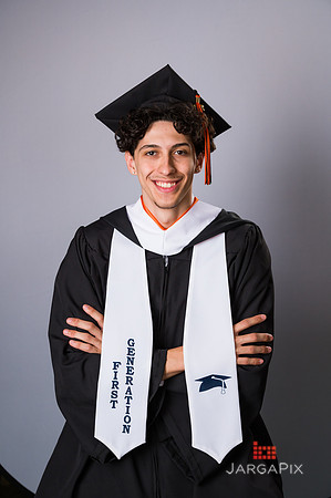 Gabriel_WPC_Grad_Session-012