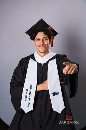 Gabriel_WPC_Grad_Session-013