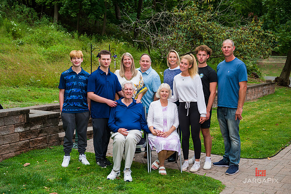 Resnick_Family_Fall2022-030