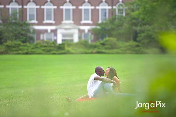 Huda_Patrick_Engagment_Session-101