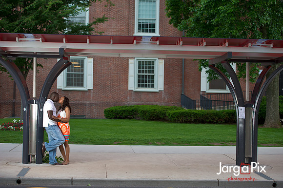 Huda_Patrick_Engagment_Session-350