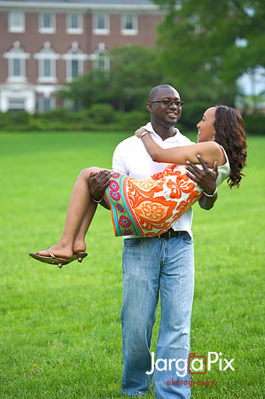 Huda_Patrick_Engagment_Session-212