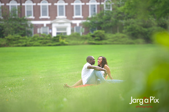 Huda_Patrick_Engagment_Session-094