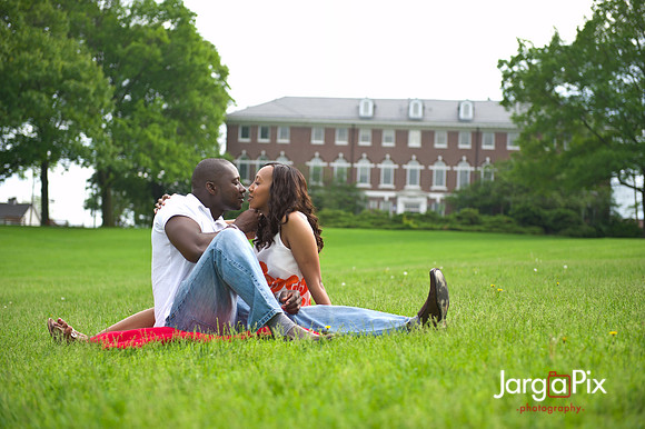 Huda_Patrick_Engagment_Session-120