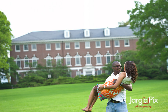 Huda_Patrick_Engagment_Session-199