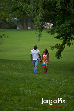 Huda_Patrick_Engagment_Session-231
