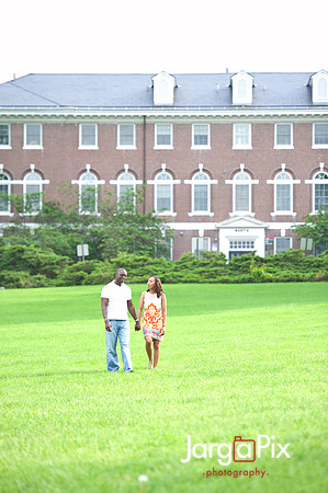 Huda_Patrick_Engagment_Session-148