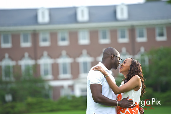 Huda_Patrick_Engagment_Session-189