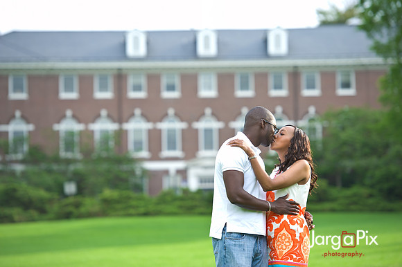 Huda_Patrick_Engagment_Session-184