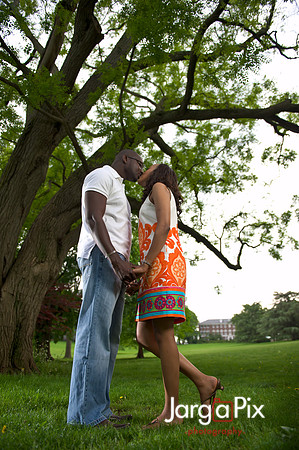 Huda_Patrick_Engagment_Session-036