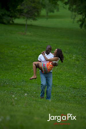 Huda_Patrick_Engagment_Session-249