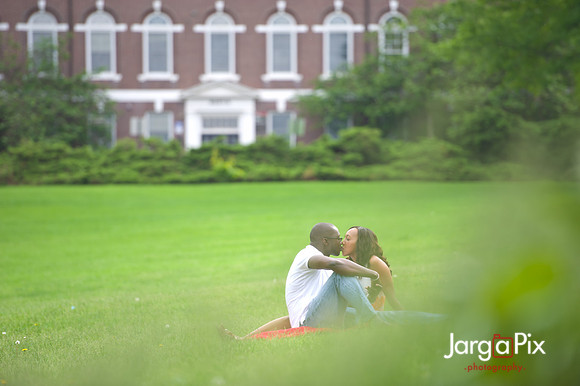 Huda_Patrick_Engagment_Session-102