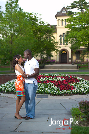 Huda_Patrick_Engagment_Session-295