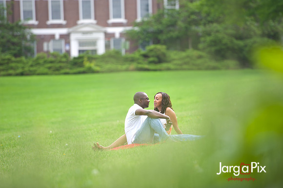 Huda_Patrick_Engagment_Session-095