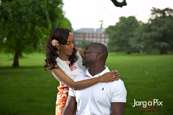 Huda_Patrick_Engagment_Session-044