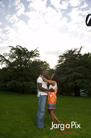 Huda_Patrick_Engagment_Session-140