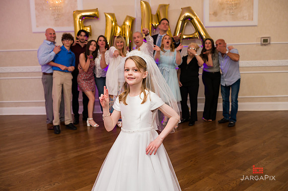 Emma_Communion_Preview-34