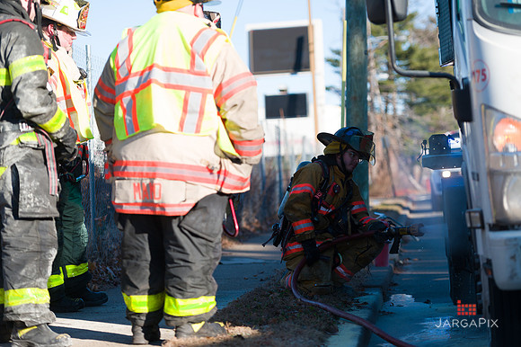 FLFD_Maple_Fern_Car_Fire_12-20-2021-017