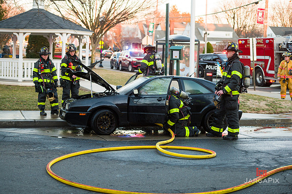 FLFD_Car_Fire_2-10-2023-008
