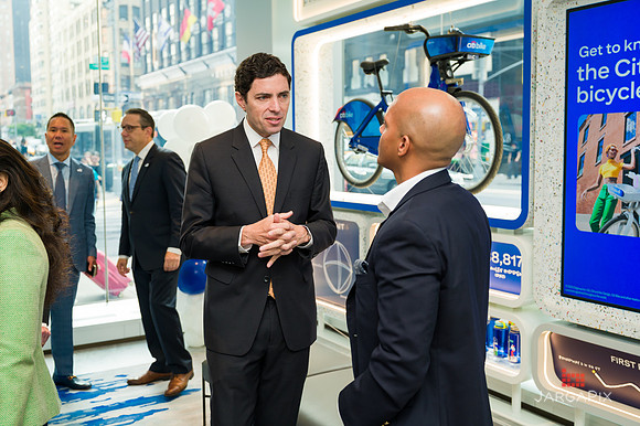 Soho_Citi_Gran_Opening_Lexington_59th_Preview--30