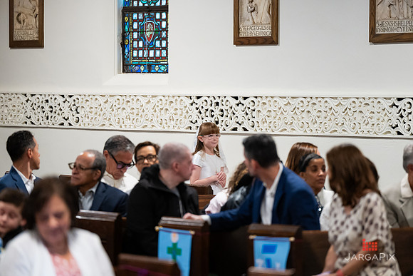 Lily_M_Communion-009