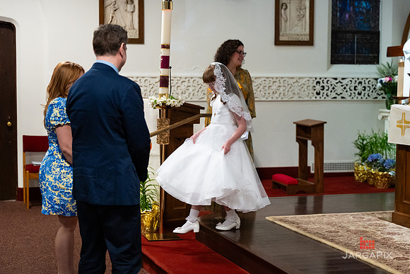 Lily_M_Communion-093