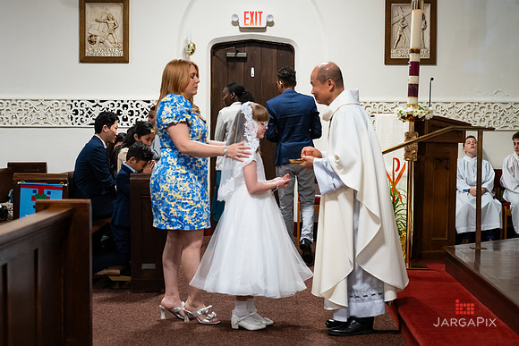 Lily_M_Communion-105