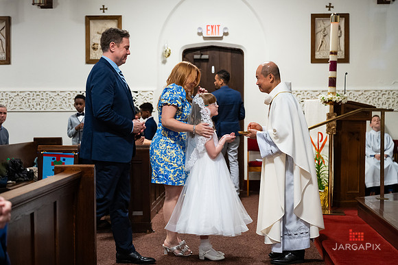 Lily_M_Communion-107