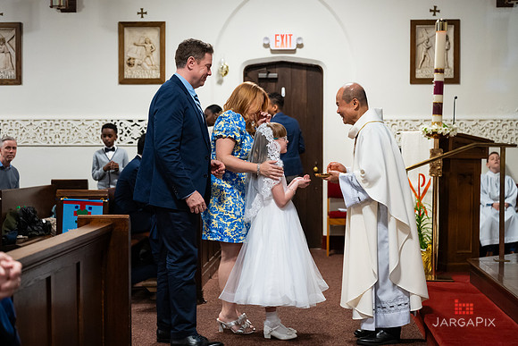 Lily_M_Communion-108